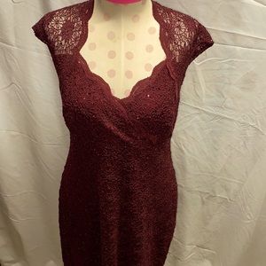 Lacey, Sequined Maroon Midi dress size 14 PETITE